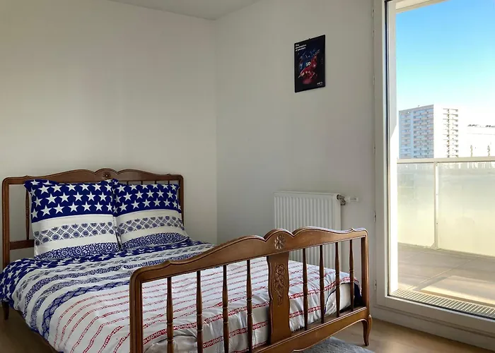 Appartement 87 M2 - 3 Chambres - 6 Personnes - Proche Paris - Parking Gratuit