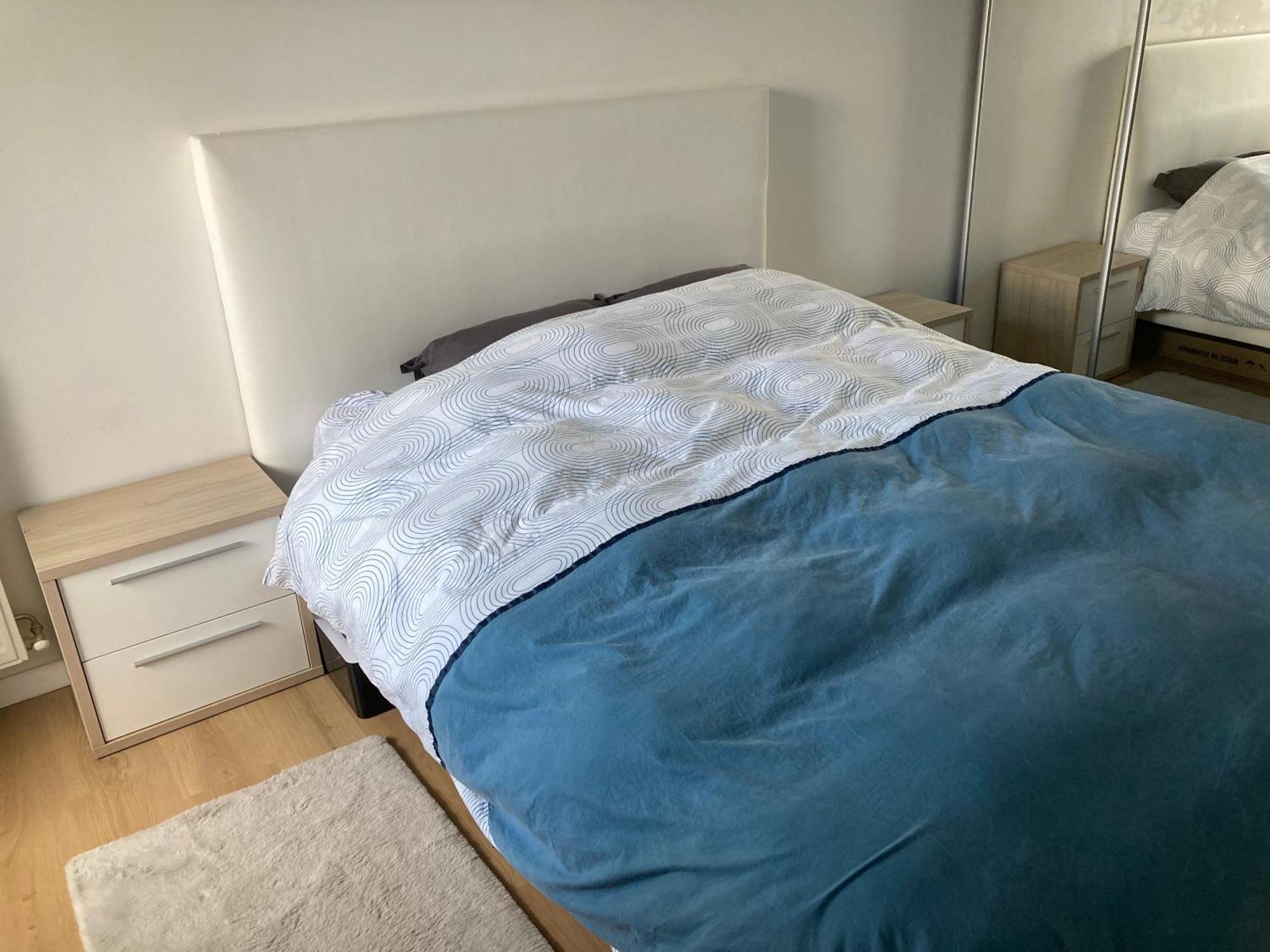 87 M2 - 3 - 6 Personnes - Proche Paris - Parking Gratuit