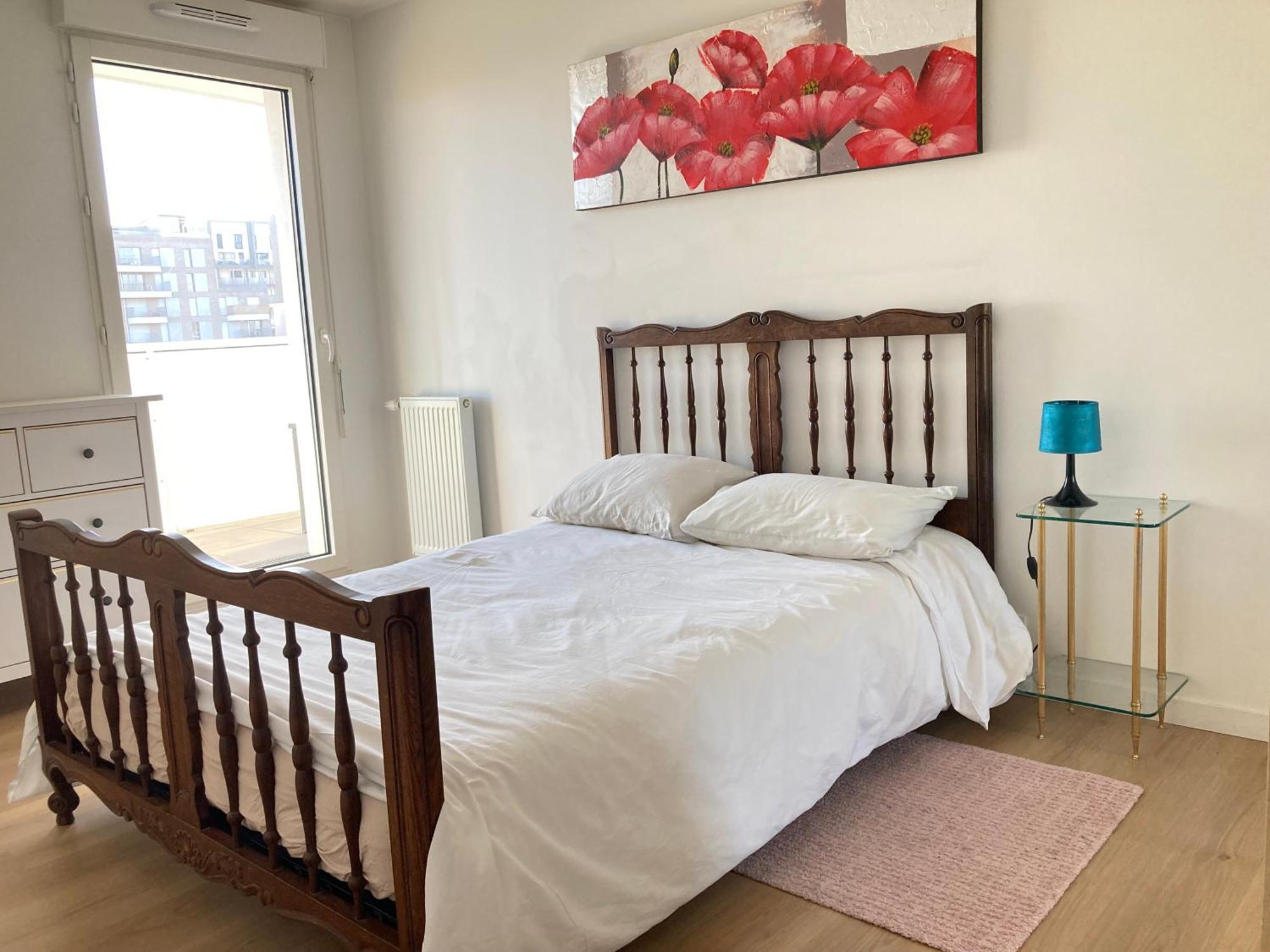 Apartment 87 M2 - 3 - 6 Personnes - Proche Paris - Parking Gratuit *